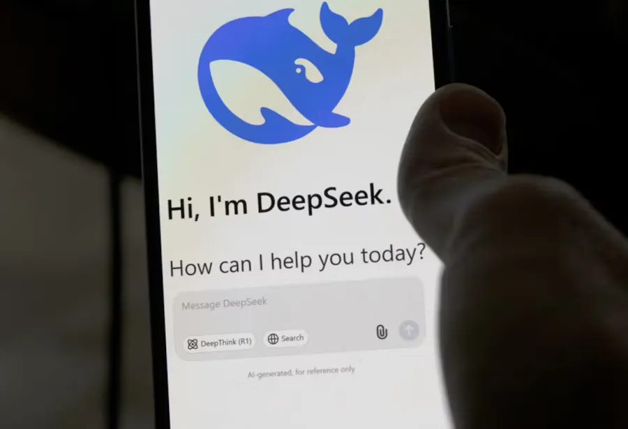 DeepSeek chat interface on a phone